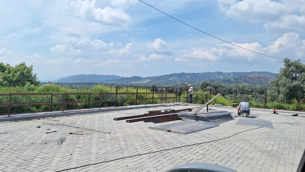 tralleis 2